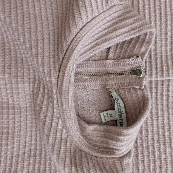 Dress - Picture 3 of 5